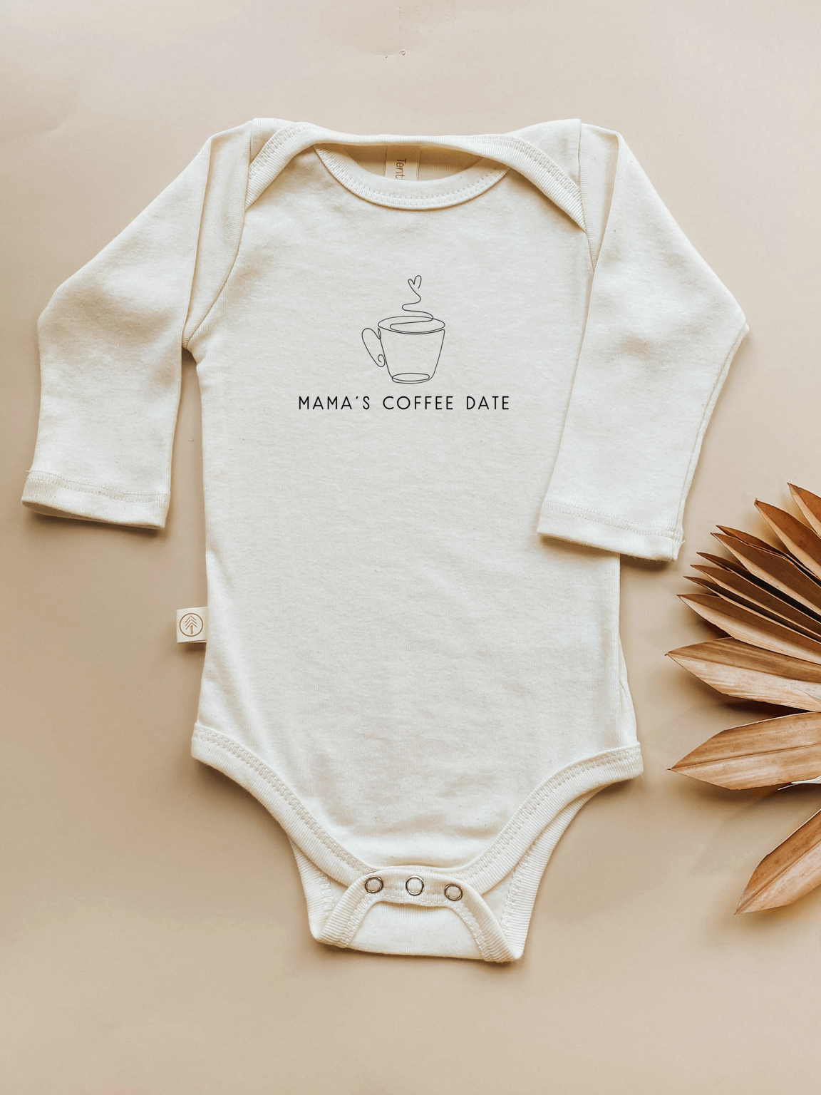 Mama’s Coffee Date – Long Sleeve Organic Bodysuit