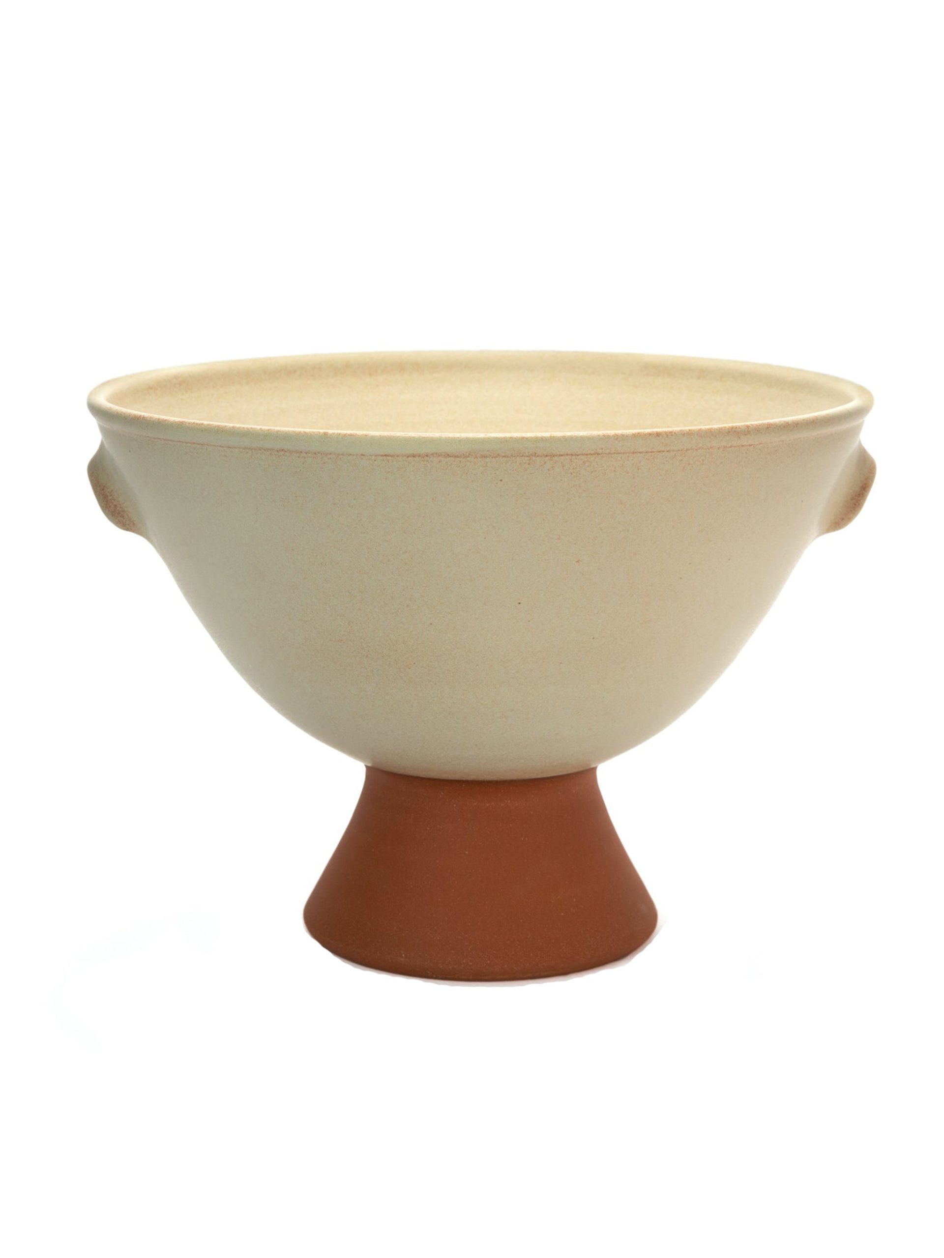 New York Stoneware Ivory Presentation Bowl