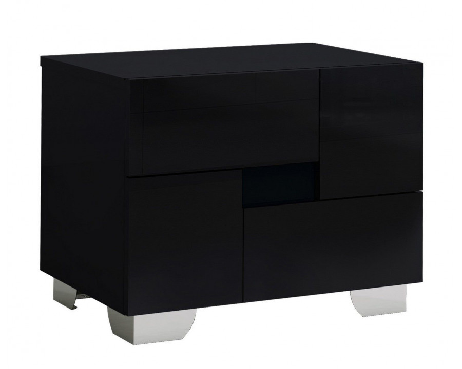 Jubilee – Auburn Nightstand in Black